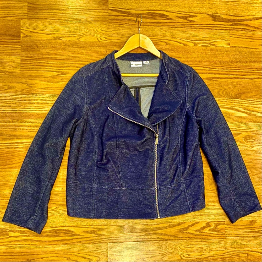 Great looking jersey knit, Moto style, EUC